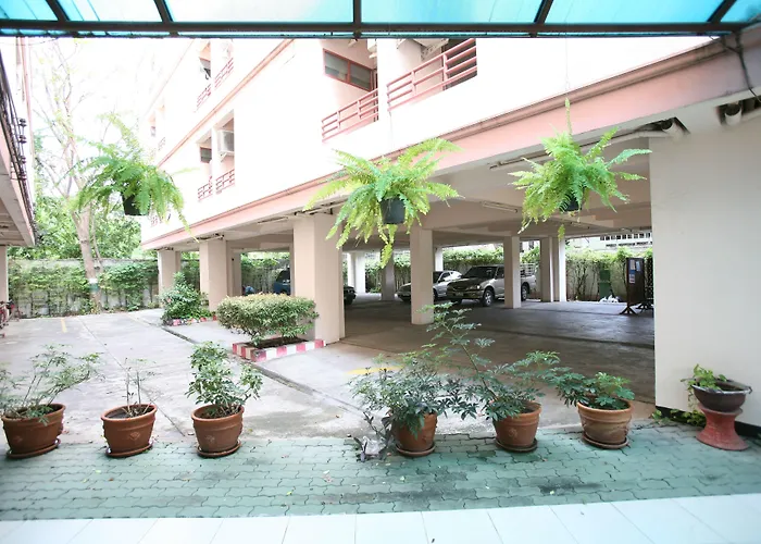 Beerapan Hotel Bangkok